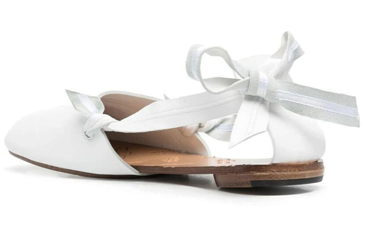 Lookbook (W) Bailarinas Tabi con Correa Maison Margiela 'Blancas' S39WP0131PR869T1003