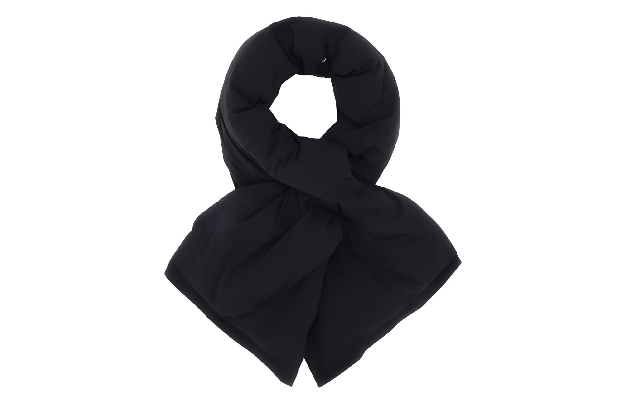 (Women) Maison Margiela Thick Black Knit Scarf with Four Stitch Detail for Women. SI0TE0001S54870-900