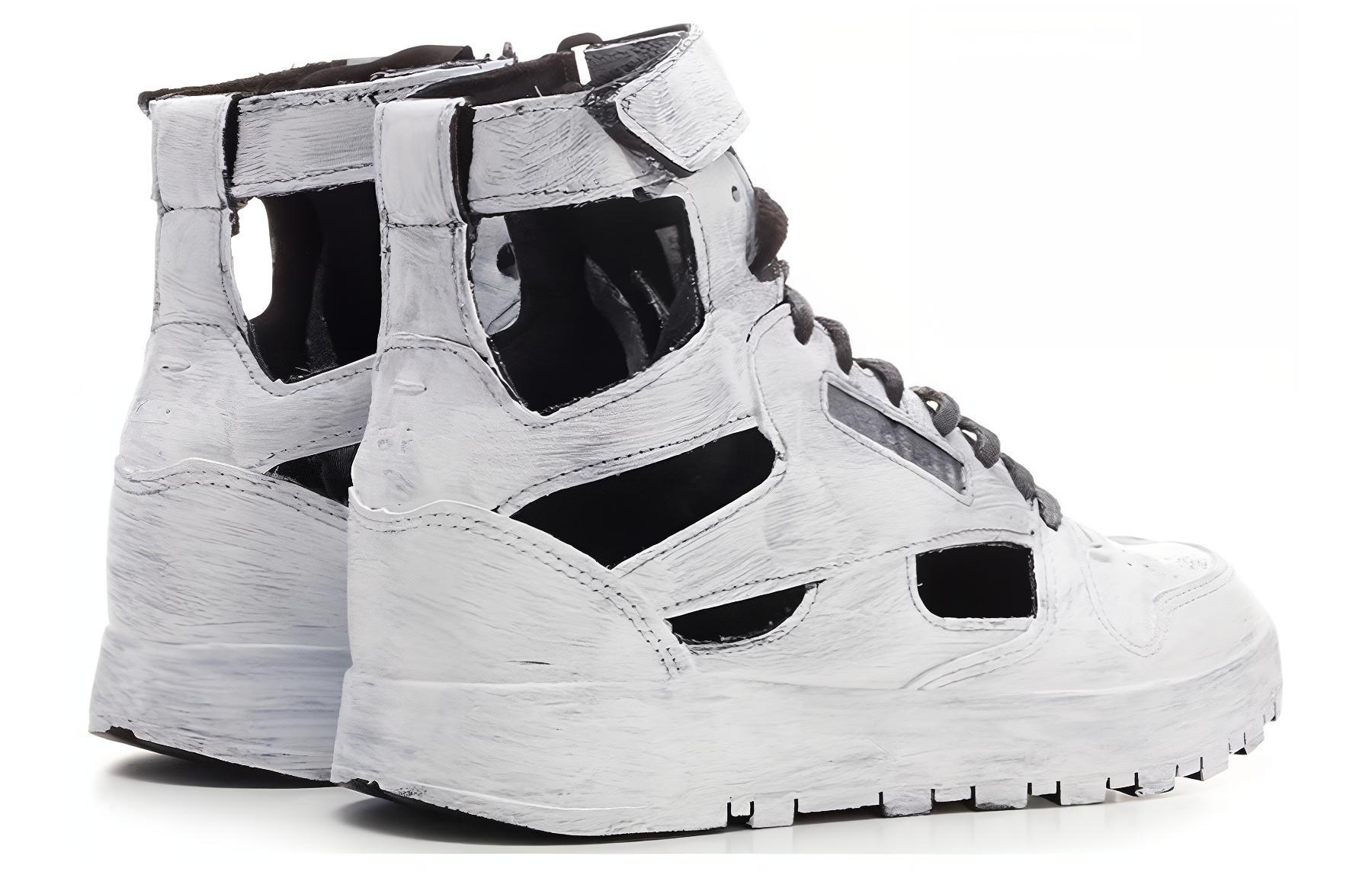 Purchase (W) メゾン マルジェラ x リーボック クラシックレザー タビ ハイ "ホワイトアウト" S39WS0099-P4242-H8666