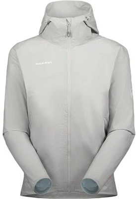 (Women) MAMMUT Granite Softshell Jacket with Solid Color Logo Print. 1011-00332 Sizing (Women) MAMMUT Granite Softshell Jacket with Solid Color Logo Print. 1011-00332