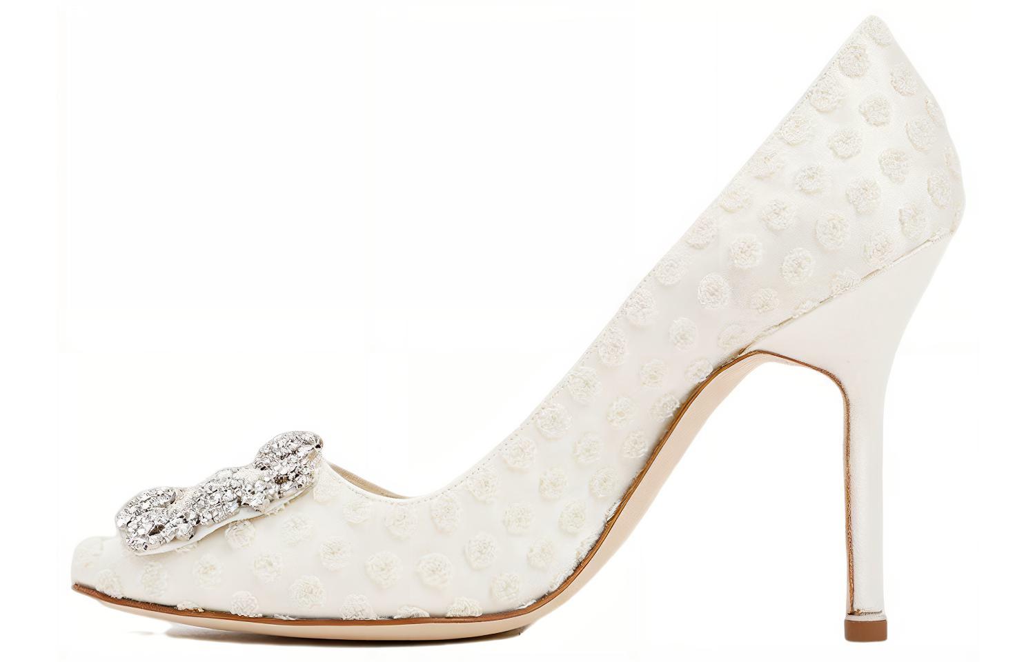 (Women) Manolo Blahnik Hangisi 105 'White Satin' 122-2036-YEMB