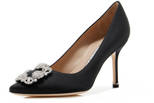 MANOLO BLAHNIK 水晶搭扣緞面高跟鞋 女款 黑色 Lookbook MANOLO BLAHNIK 水晶搭扣緞面高跟鞋 女款 黑色