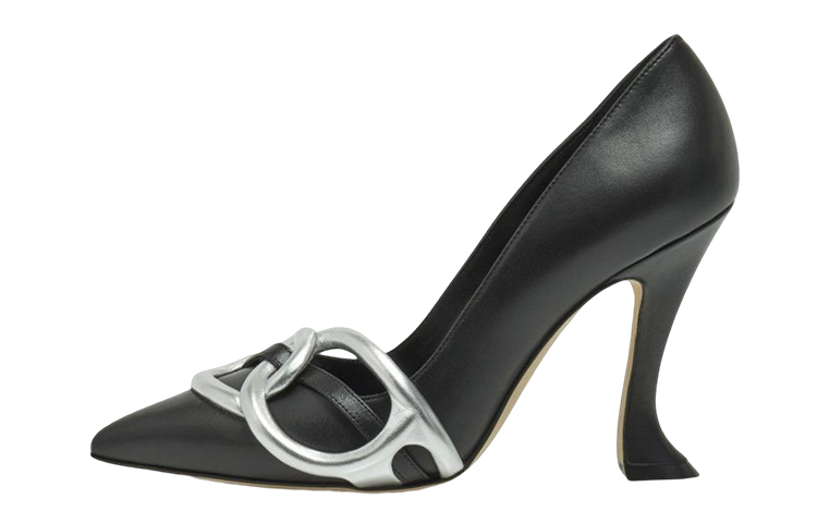 (W) Manolo Blahnik Hangisi 'Black Nappa Leather'