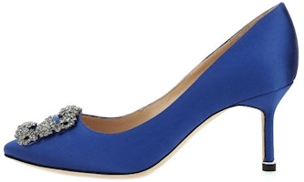(Women) Manolo Blahnik Hangisi 'Blue Velvet' 9XX-0662-4326 (Women) Manolo Blahnik Hangisi 'Blue Velvet' 9XX-0662-4326