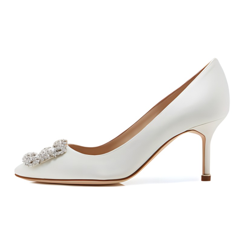 (W) Manolo Blahnik Hangisi High Heels 'Crystal Buckle White'