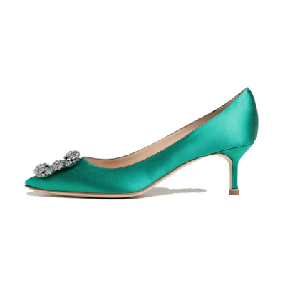 (W) Manolo Blahnik Hangisi Pumps 'Green Velvet'
