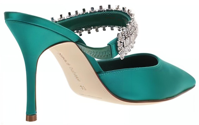 (W) 마놀로 블라닉 '그린 패션' 하이힐 42112173206 Lookbook (W) 마놀로 블라닉 '그린 패션' 하이힐 42112173206