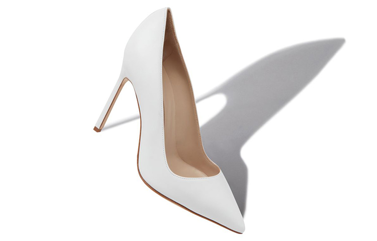 Lookbook MANOLO BLAHNIK 童皮革 尖頭宮廷 細跟 高跟鞋 女款 白色