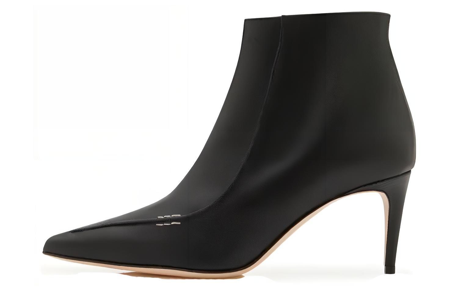 (W) Manolo Blahnik Merasa 'Black Leather Ankle Boot'