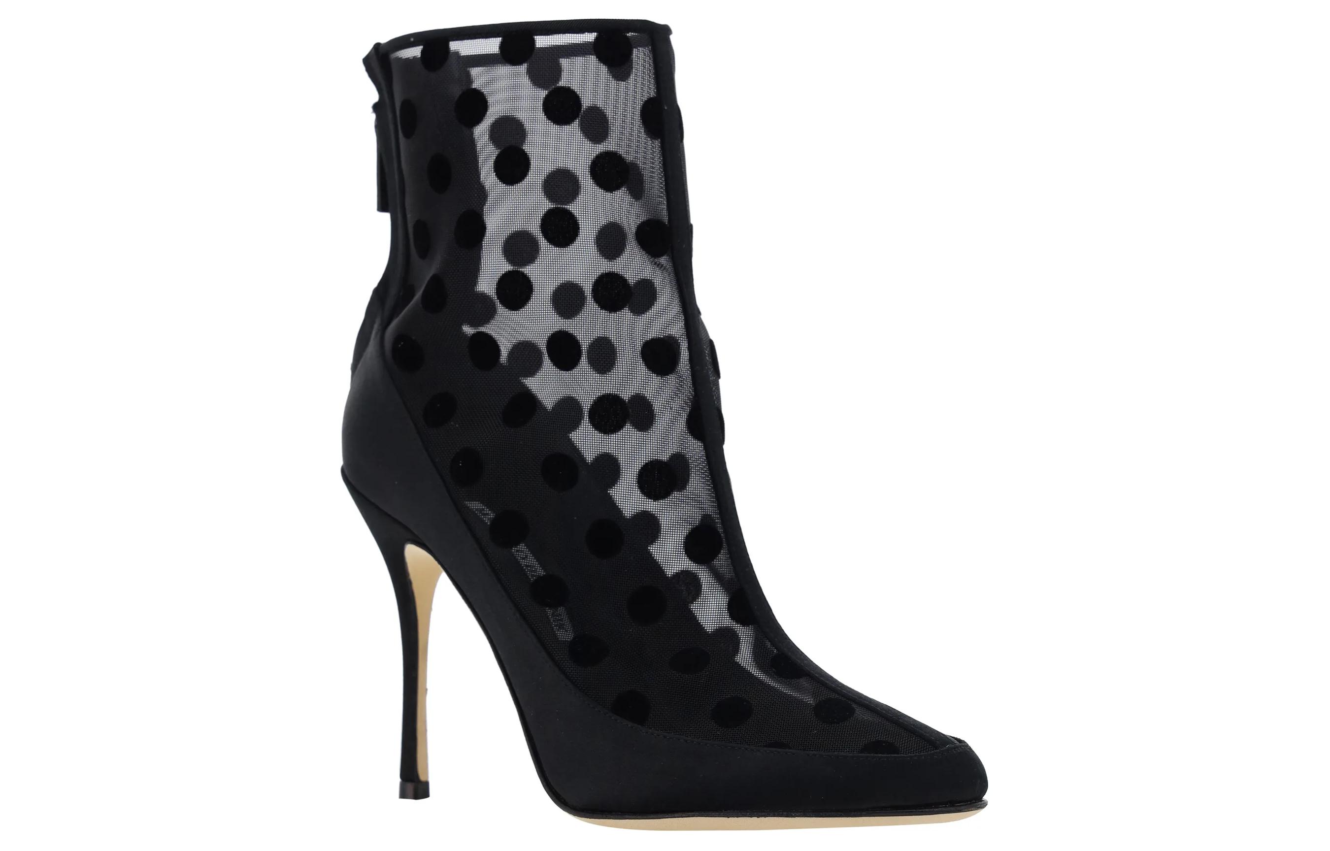 Lookbook (W) Bota Manolo Blahnik Mukinka 'Negra con Punta y Cremallera' 323-2496-0015