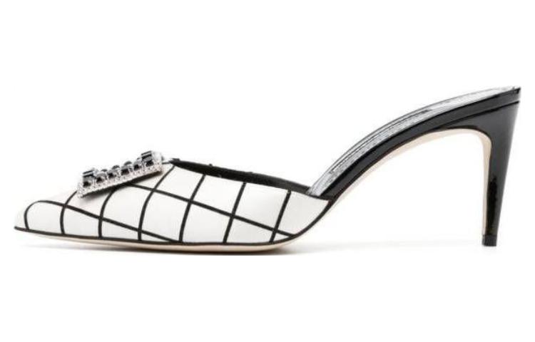 (Women) Manolo Blahnik Mule 'Elegant Black Leather Pointed Toe' 323-2475-0015