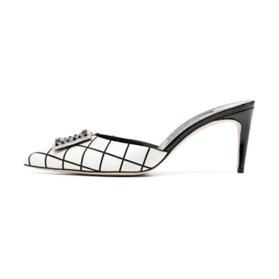 (W) Manolo Blahnik Mule 'Elegant Black Leather Pointed Toe'