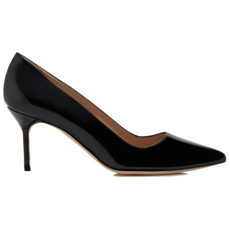 Order (W) Manolo Blahnik Zapatos de Tacón en Charol Negro con Punta Fina 9XX-0535-0012