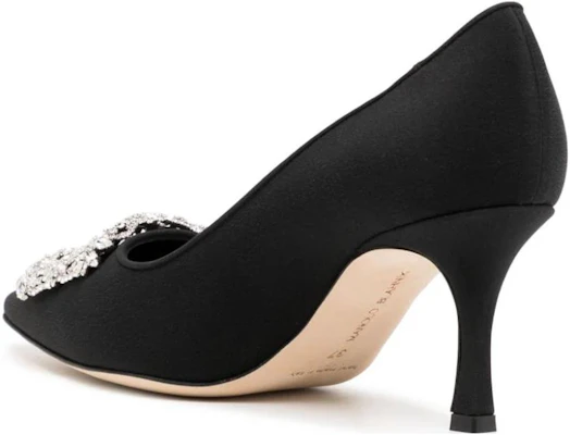 (W) Manolo Blahnik Pointed Toe Mule 'Black Kitten Heel' Sepatu Hak Kucing Hitam 121-1791-0002 Lookbook (W) Manolo Blahnik Pointed Toe Mule 'Black Kitten Heel' Sepatu Hak Kucing Hitam 121-1791-0002