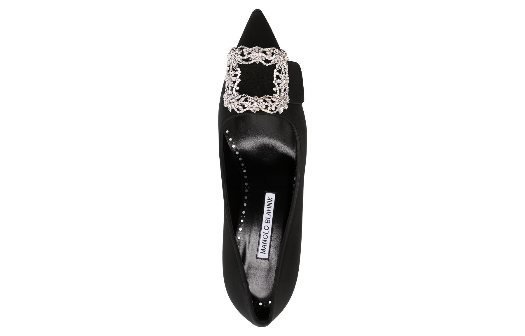 Shop (W) Manolo Blahnik Pointed Toe Mule 'Black Kitten Heel' Sepatu Hak Kucing Hitam 121-1791-0002