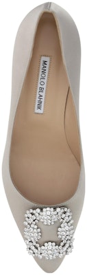 (W) マノロブラニク グレー ポインテッドトゥ スティレット 9XX-0315-0502 Lookbook (W) マノロブラニク グレー ポインテッドトゥ スティレット 9XX-0315-0502