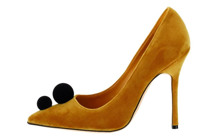 (Women) Manolo Blahnik Pointed Toe Stiletto 'Brown Velvet' 322-2198-7011