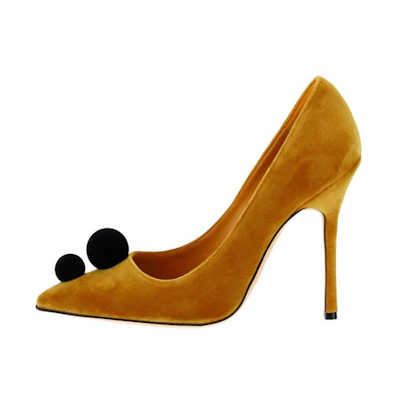 (W) Manolo Blahnik Pointed Toe Stiletto 'Brown Velvet'
