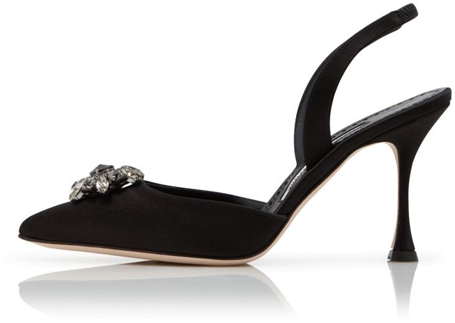 women-manolo-blahnik-satin-buckle-high-heels-jewel-black-321-1821-0009