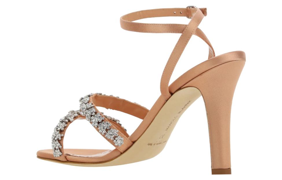 Shop (W) Manolo Blahnik Satin Buckle Slide 'Nude' Wanita 223-1379-8802