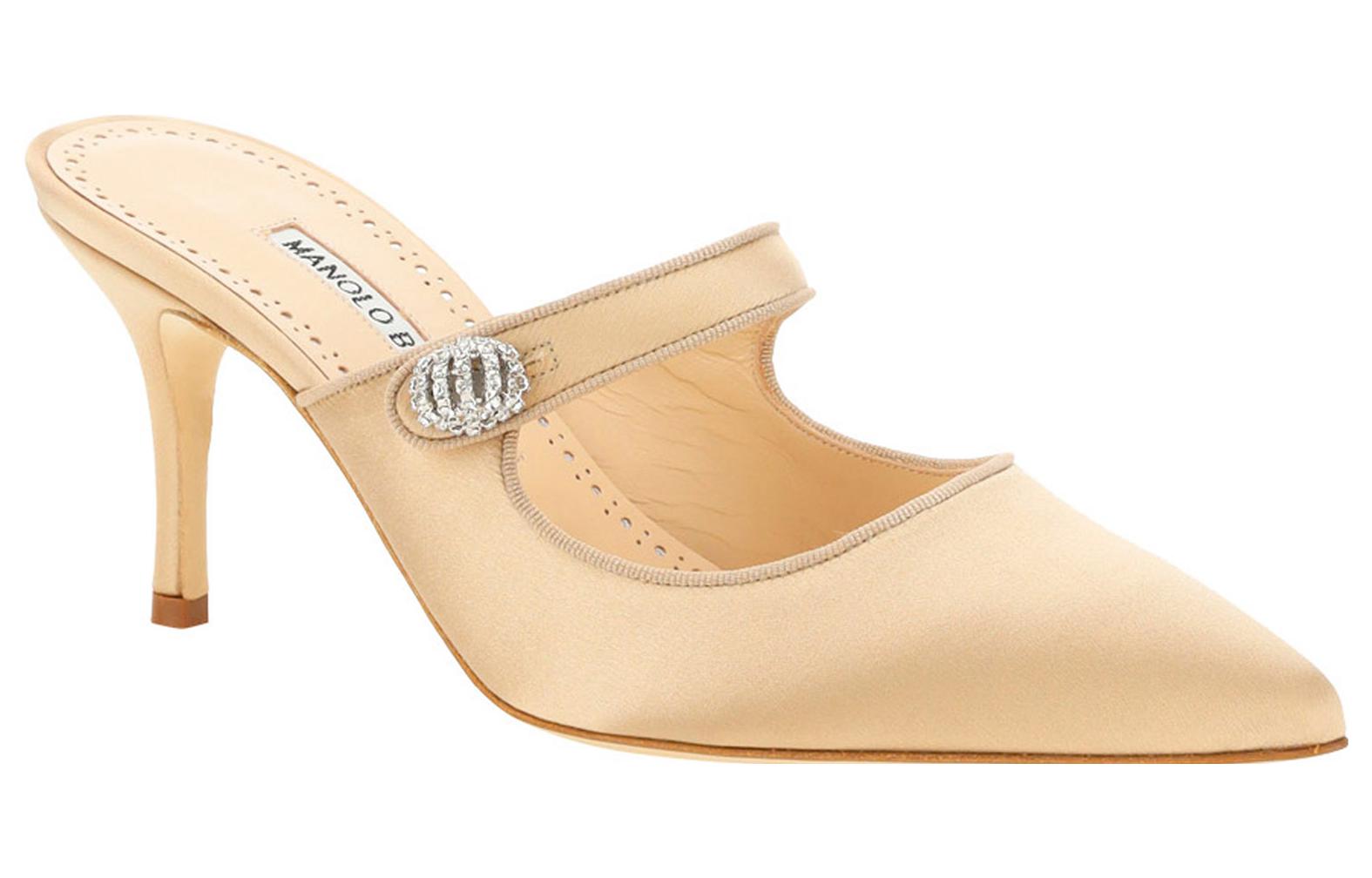 Lookbook (W) 마놀로 블라닉 핑크 새틴 슬링백 스틸레토 422-1451-2601