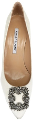(W) Manolo Blahnik Velvet Buckle Hak Sedang 'Cream White' 9XX0661-130 Shop (W) Manolo Blahnik Velvet Buckle Hak Sedang 'Cream White' 9XX0661-130