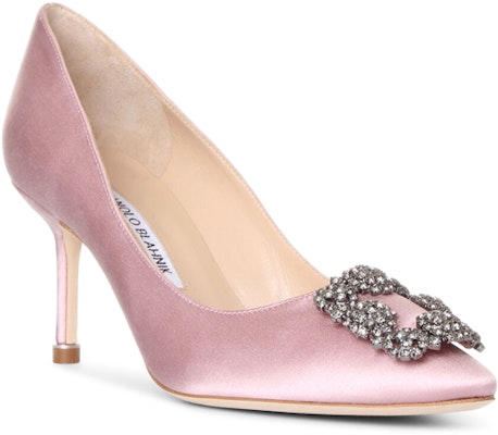 (W) マノロブラニク ベルベットクリスタルバックル ハイヒール (コーラルピンク) 9XX0662-8808 Lookbook (W) マノロブラニク ベルベットクリスタルバックル ハイヒール (コーラルピンク) 9XX0662-8808
