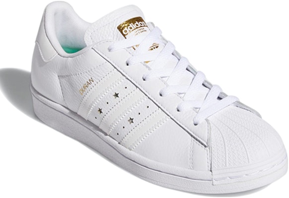 (W) Mariah Duran x adidas Superstar Adv '50周年纪念款' FW2030 Lookbook (W) Mariah Duran x adidas Superstar Adv '50周年纪念款' FW2030