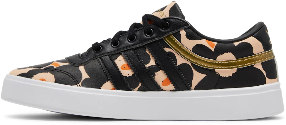 (W) Marimekko x adidas Bryony 'Unikko' Wanita GW2264 Lookbook (W) Marimekko x adidas Bryony 'Unikko' Wanita GW2264