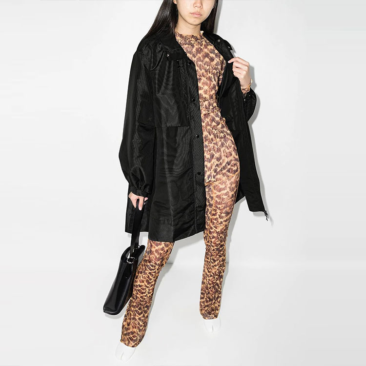 Details for (W) Jaket Windbreaker Warna Solid Marine Serre FW21. C038FW21W00