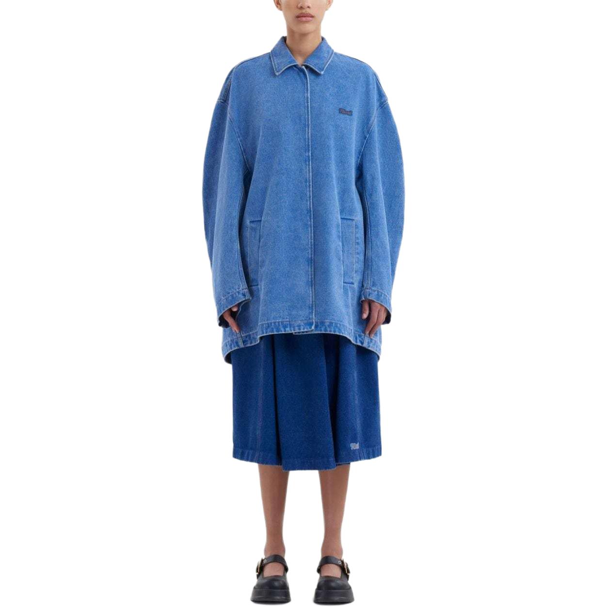 Lookbook (W) 마르니 로고 패치 데님 재킷 오버사이즈 핏 인디고 블루. JKJD0310X0USCW91-BLUE