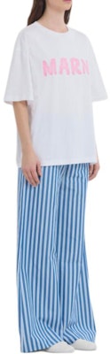 (Women) MARNI Logo Print Crewneck Oversized T-Shirt Women in White Pink Color. THJET49EPH-USCS11-L5W01 Lookbook (Women) MARNI Logo Print Crewneck Oversized T-Shirt Women in White Pink Color. THJET49EPH-USCS11-L5W01
