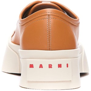 MARNI Pablo 牛皮 低幫繫帶 時尚板鞋 女款 棕色 Shop MARNI Pablo 牛皮 低幫繫帶 時尚板鞋 女款 棕色