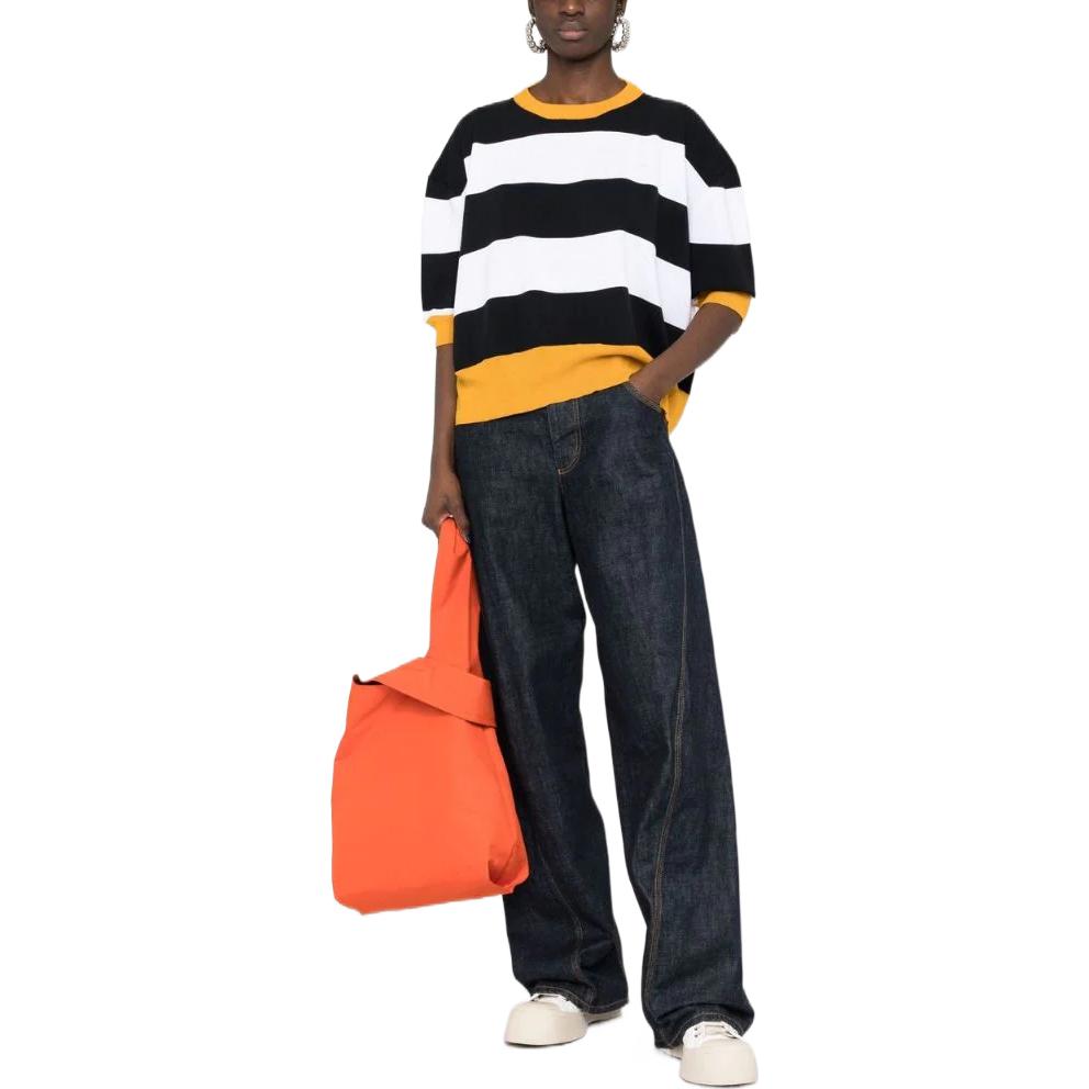 Lookbook (W) マルニ SS22 ブラックストライプ リラックスフィット 半袖セーター. GCMD0345Q0UFC912MSN99