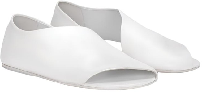 (W) Marsèll Arsella 'Putih Selipar Terbuka Hujung Flat' MW1902150110 Order (W) Marsèll Arsella 'Putih Selipar Terbuka Hujung Flat' MW1902150110