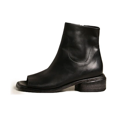 (W) Marsèll Cut-Out Ankle Boots 'Black'