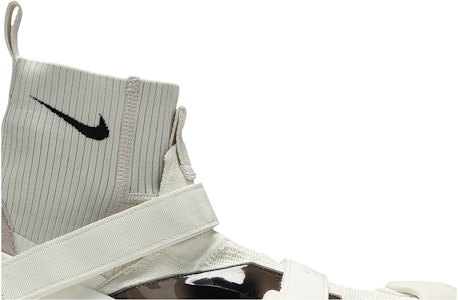 (W) マシューM.ウィリアムズ×ナイキ フリー トレーナー 3 FK SP "ライトボーン" AQ9201-100 Order (W) マシューM.ウィリアムズ×ナイキ フリー トレーナー 3 FK SP "ライトボーン" AQ9201-100