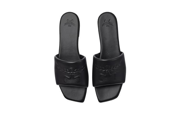 Lookbook MCM Collection 簡約平底 一字拖鞋 女款 黑色