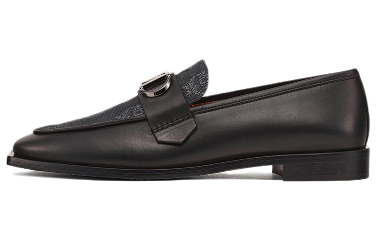 (Women) MCM Mode Travia 'Black Leather Buckle' MESCALD01ED