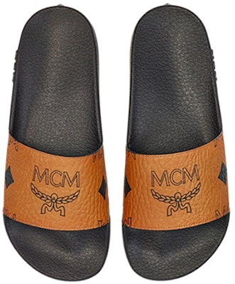 (W) MCM 비세토스 슬라이드 샌들 (브라운) MESDAMM01CO039 Lookbook (W) MCM 비세토스 슬라이드 샌들 (브라운) MESDAMM01CO039