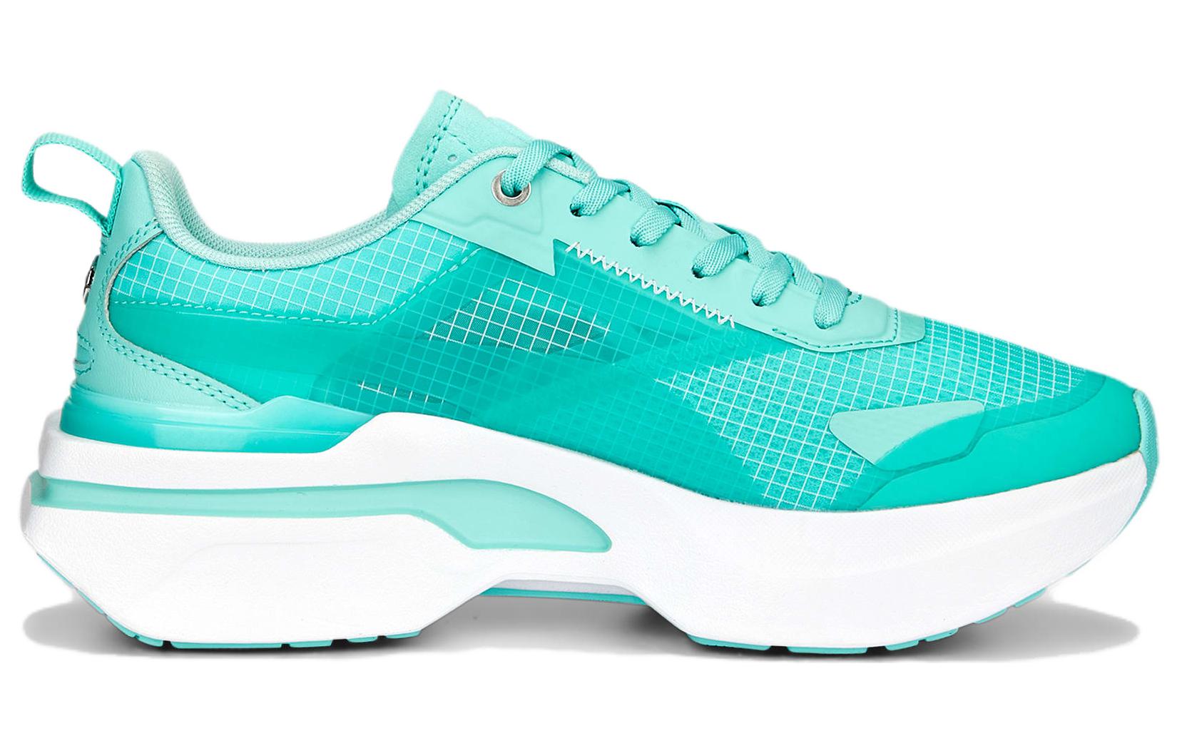 Order (W) Mercedes-AMG Petronas F1 x Puma Kosmo Rider ''Menthe'' 307652-02