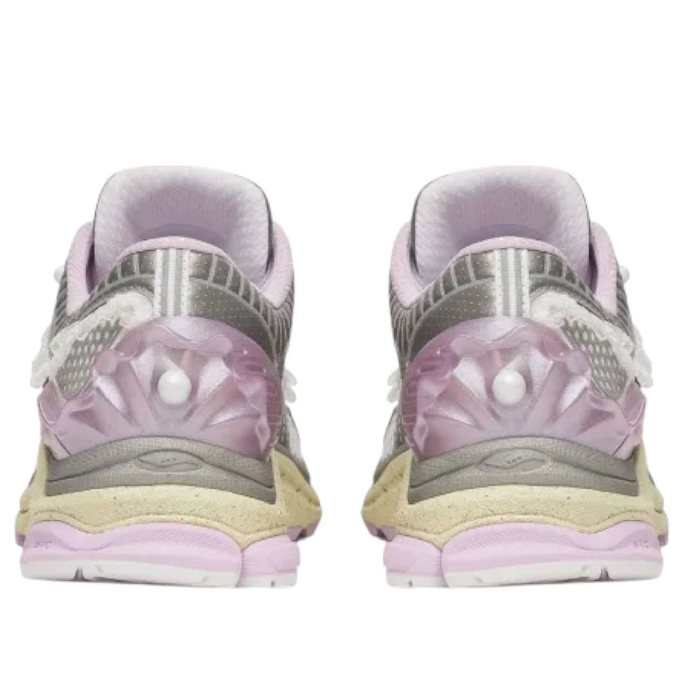 Shop (W) Metagirl x Saucony ProGrid Paramount ‘月之女’ S61021-1