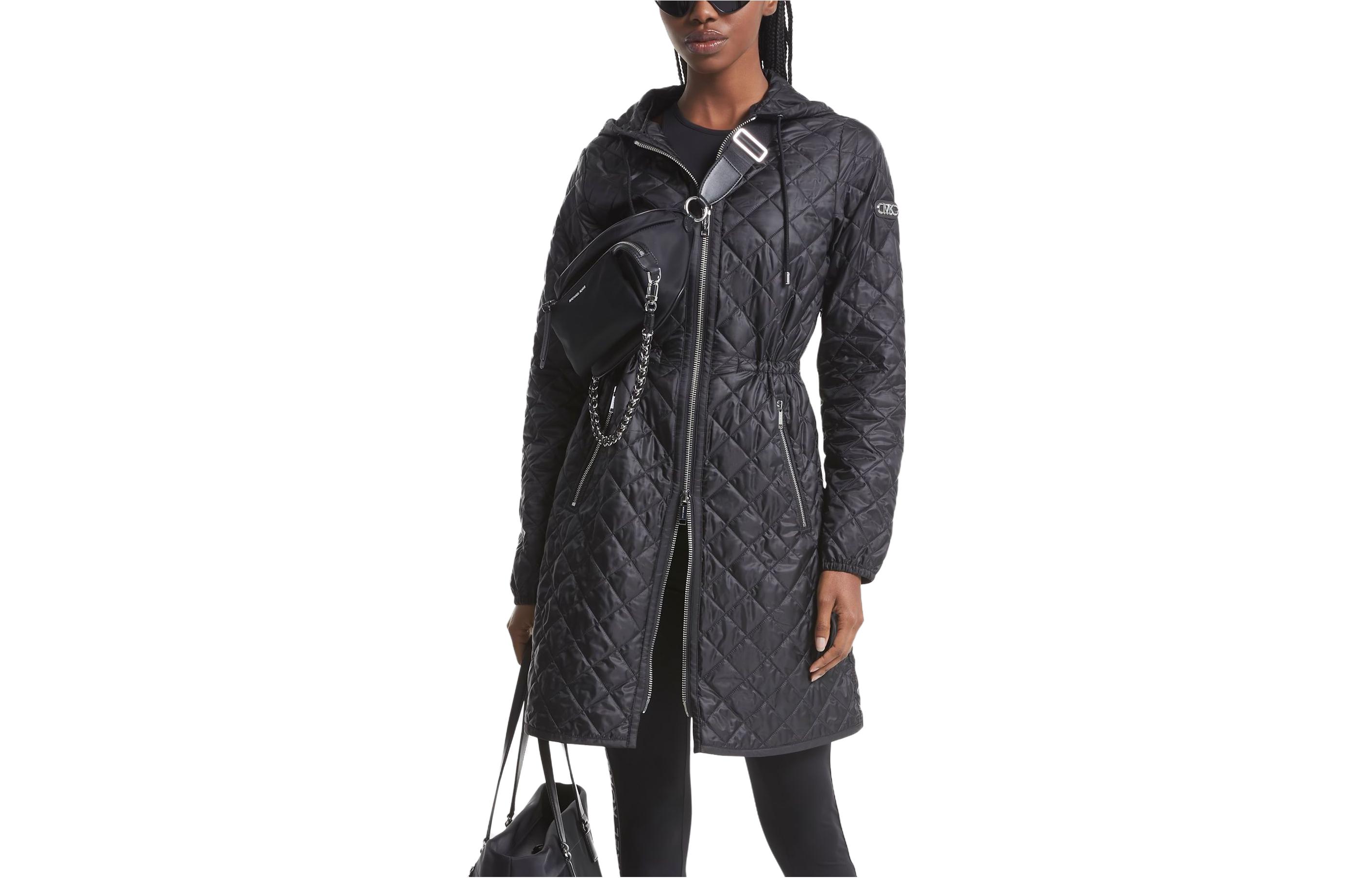 Order (W) Michael Kors Chaqueta Acolchada con Capucha de Plumas Negra. MF320B53SB-001