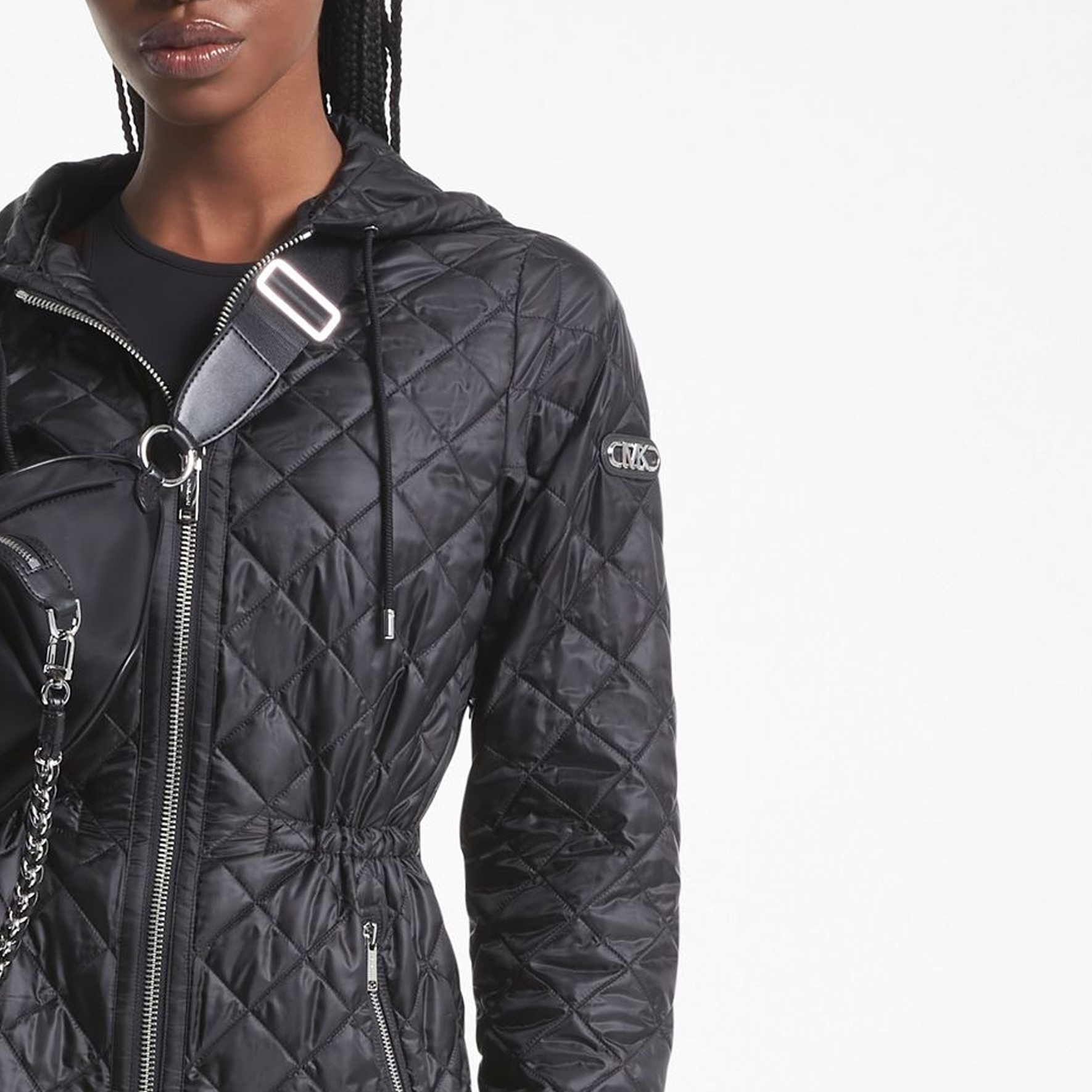 Shop (W) Michael Kors Chaqueta Acolchada con Capucha de Plumas Negra. MF320B53SB-001