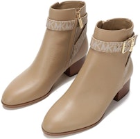 MICHAEL KORS 光面及踝短靴 女款 駝色 Lookbook MICHAEL KORS 光面及踝短靴 女款 駝色