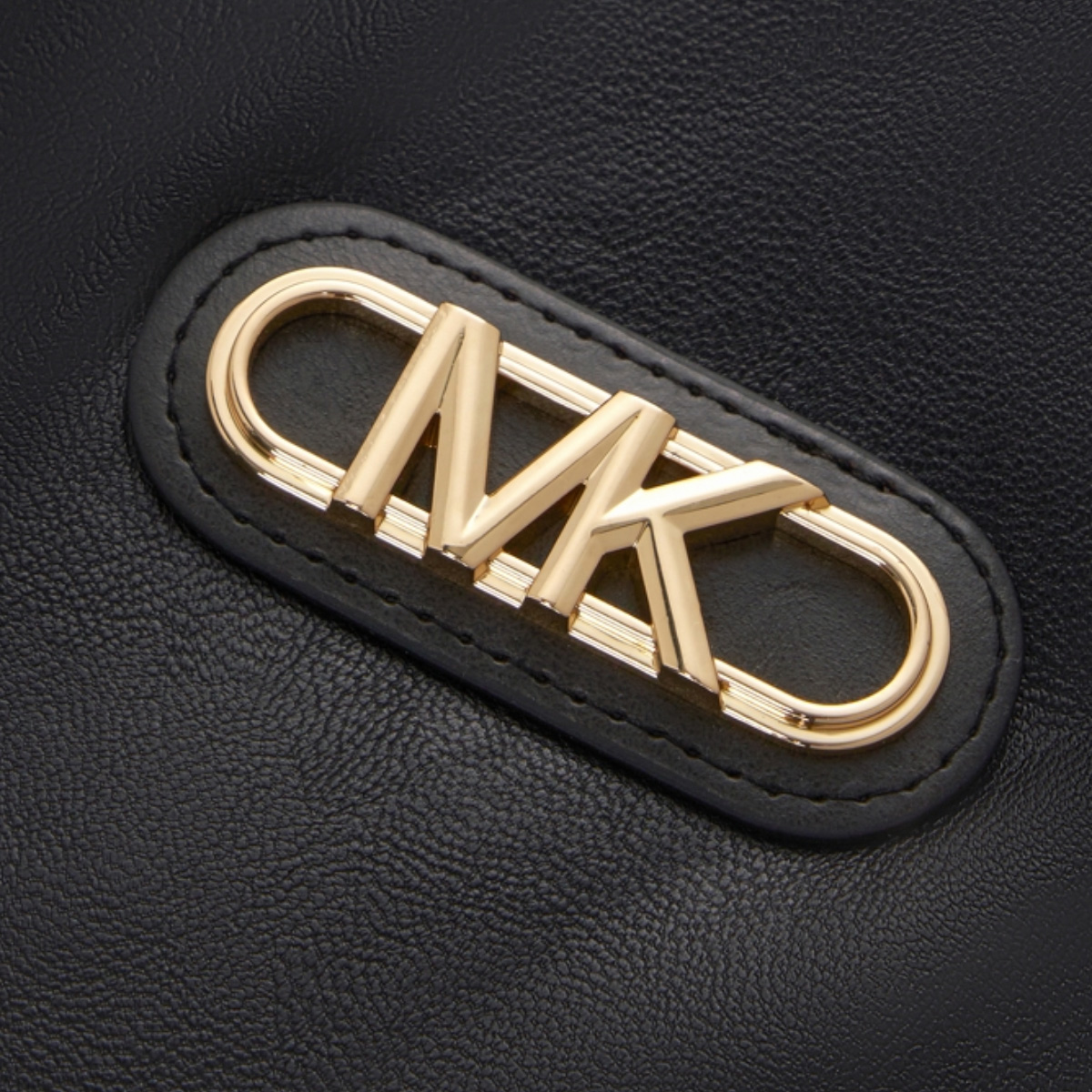 Purchase (W) 迈克高仕纯色拉链夹克 黑色 MF320BK5TR-001