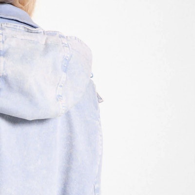 (W) 迈克高仕 SS24 浅蓝色水洗牛仔拉链连帽夹克外套. MS420EAE72-424 Cheap (W) 迈克高仕 SS24 浅蓝色水洗牛仔拉链连帽夹克外套. MS420EAE72-424