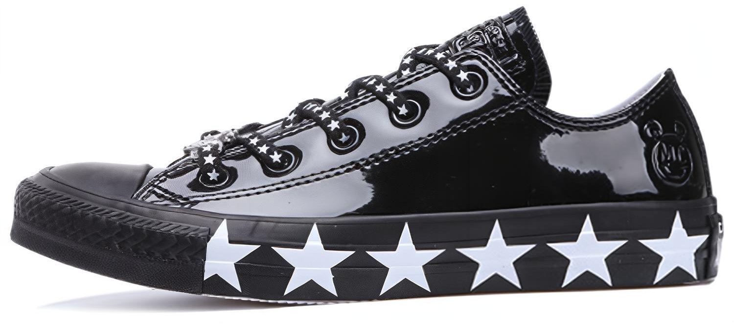 miley-cyrus-x-converse-chuck-taylor-all-star-low-patent-stars-wmns