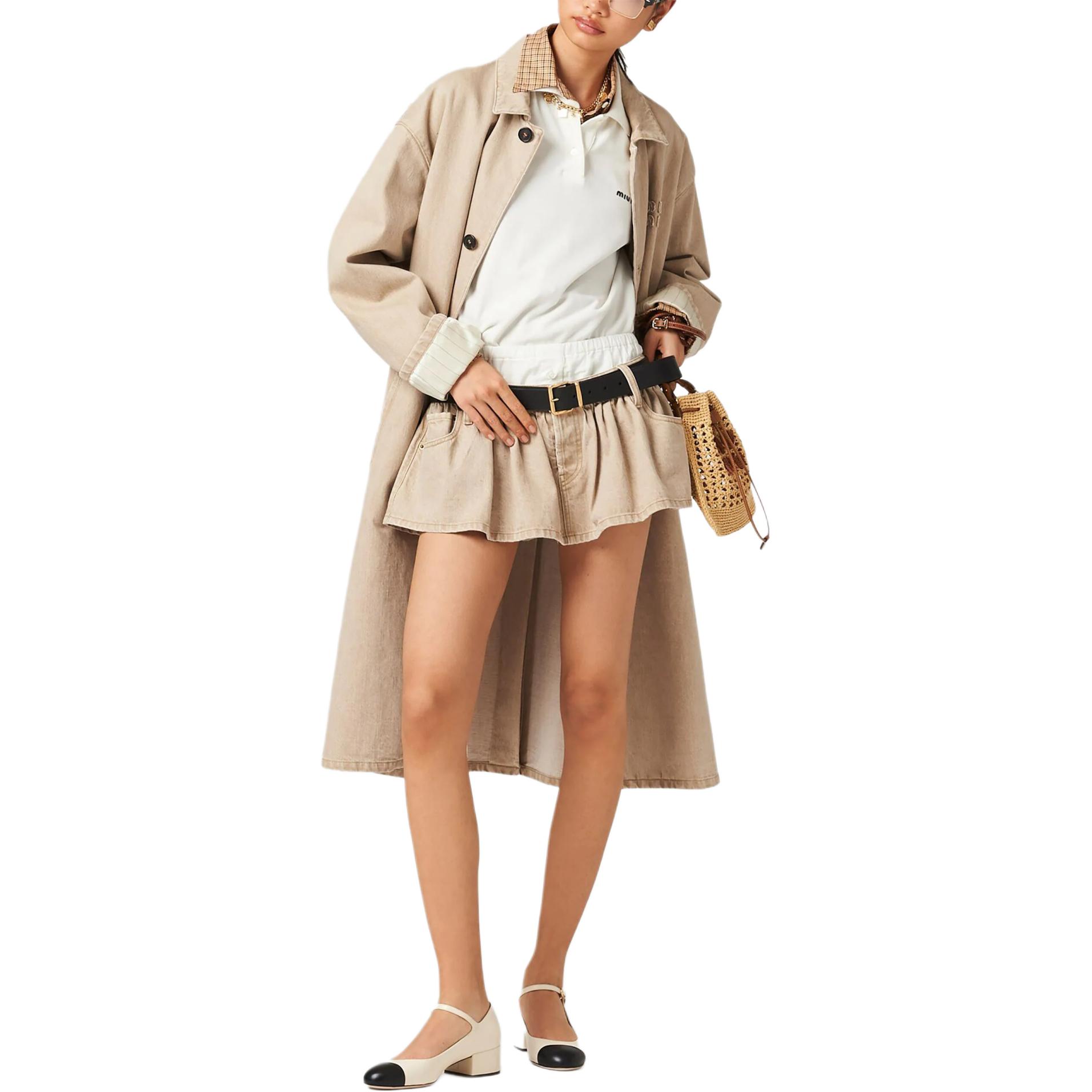 Lookbook (W) MIU MIU 베이지 로우 웨이스트 데님 미니 스커트 백 로고 자수. GWD317-140H-S-OOO