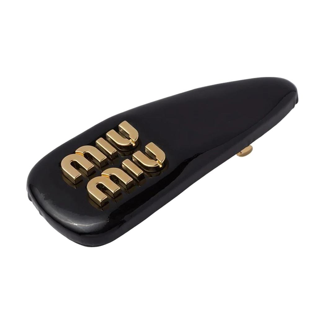 (Women) MIU MIU  Black Patent Leather Hair Clip with Letter Embellishment. 5IF092069F0002